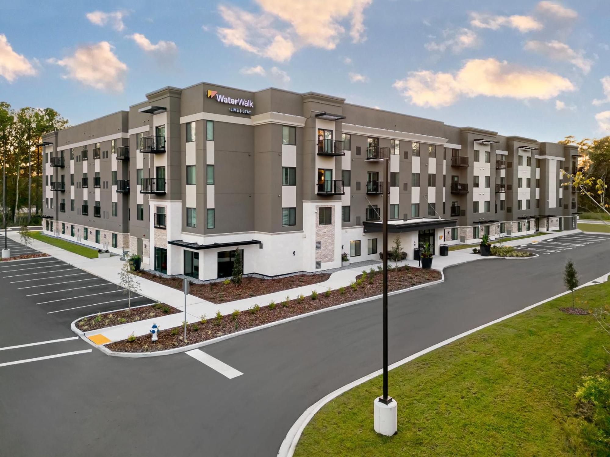Waterwalk Extended Stay By Wyndham Jacksonville Deerwood Pk Екстериор снимка