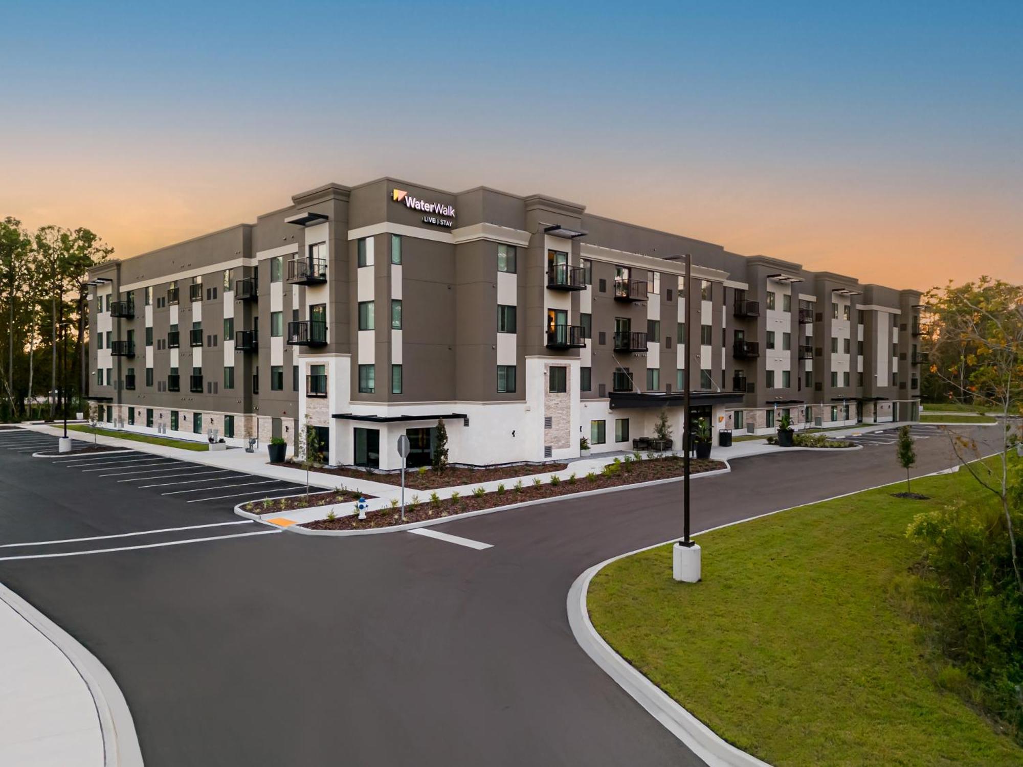 Waterwalk Extended Stay By Wyndham Jacksonville Deerwood Pk Екстериор снимка