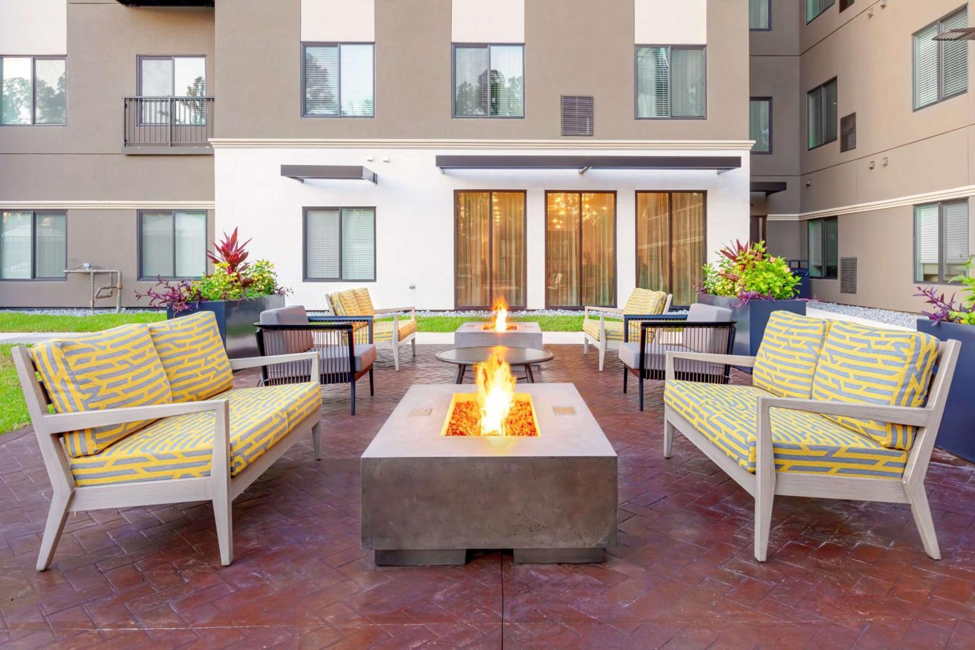 Waterwalk Extended Stay By Wyndham Jacksonville Deerwood Pk Екстериор снимка