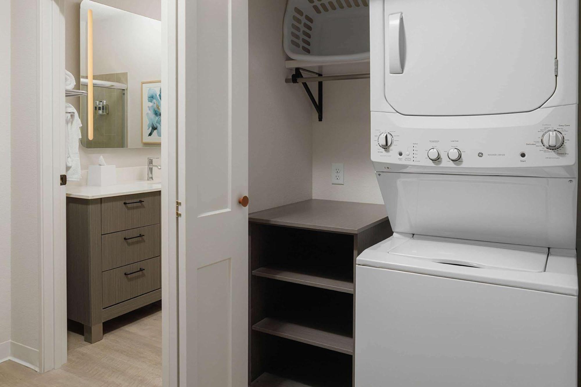 Waterwalk Extended Stay By Wyndham Jacksonville Deerwood Pk Екстериор снимка